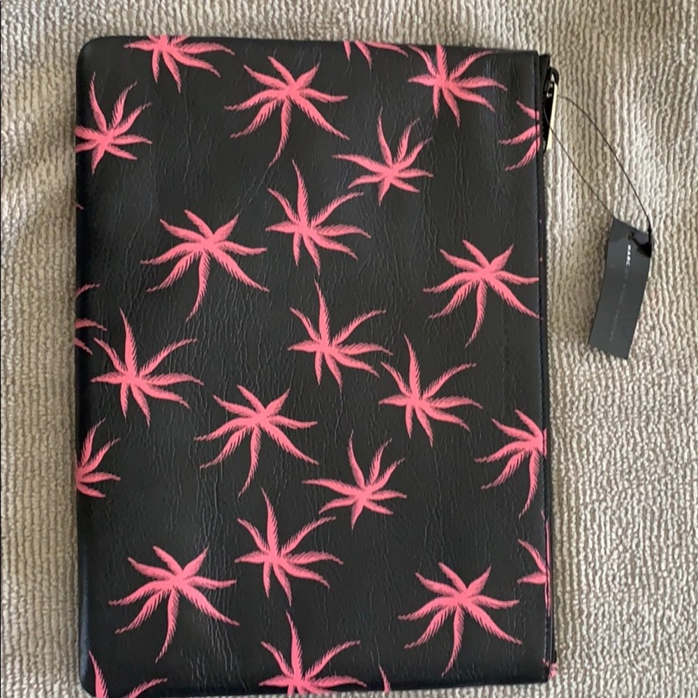Marc by Marc Jacobs Tablet case